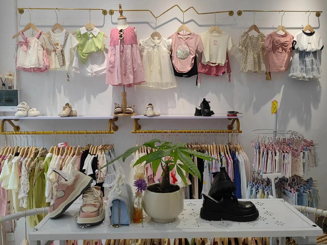 开一家童装店需要准备什么,童装店装修需要准备什么东西。 家居装饰 开一家童装店需要准备什么,童装店装修需要准备什么东西。 开一家童装店需要准备什么,童装店装修需要准备什么东西。 家居装饰