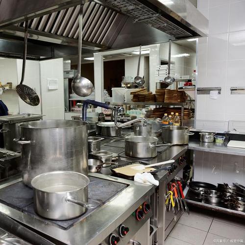 开饭店需要准备哪些材料,装修厨房要准备什么东西呢。 二手房 开饭店需要准备哪些材料,装修厨房要准备什么东西呢。 开饭店需要准备哪些材料,装修厨房要准备什么东西呢。 二手房